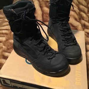 danner descender boots